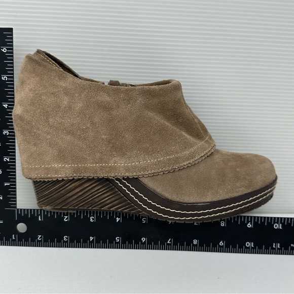 Dr Scholl’s Suede Leather Fold Over Ankle Boot Wedges Size 9 Brown - Picture 7 of 9